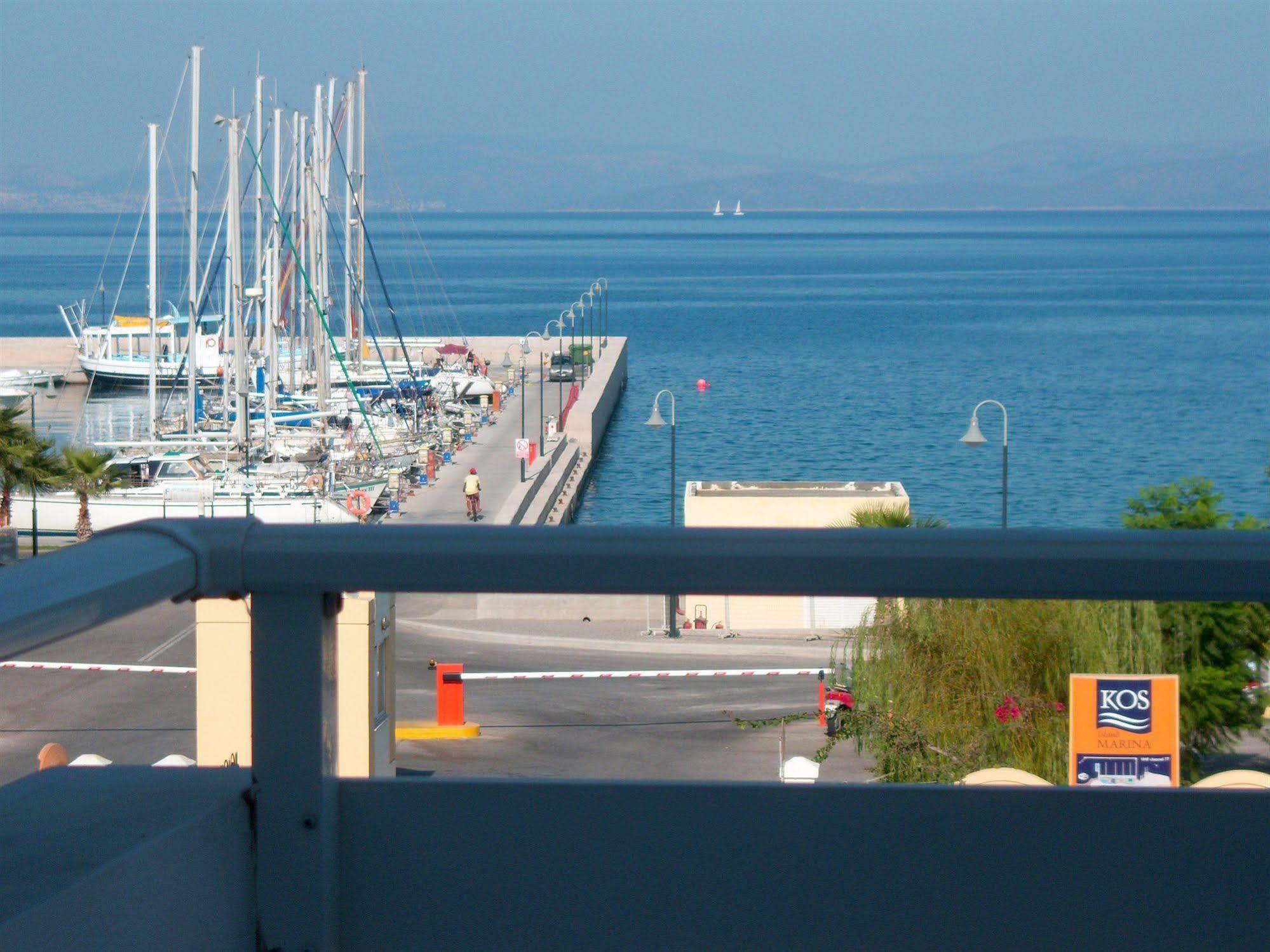 Kos Bay Hotel エクステリア 写真